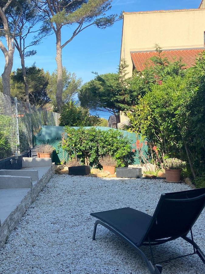 Logement Entier T2 Climatise, Parking Gratuit, Jardin, Plage A 2Min A Pied Санарі-сюр-Мер Екстер'єр фото